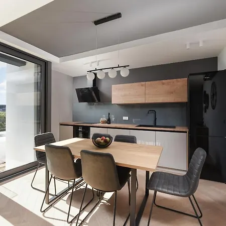 Luxury Yachting Apartment