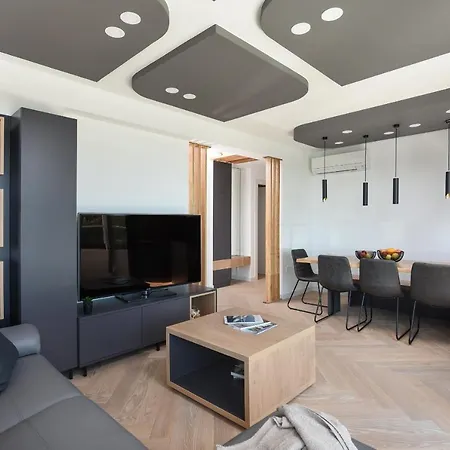 Luxury Yachting Apartment