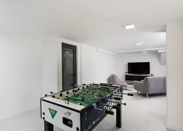 Lazy - Luxury Yachting * Задар